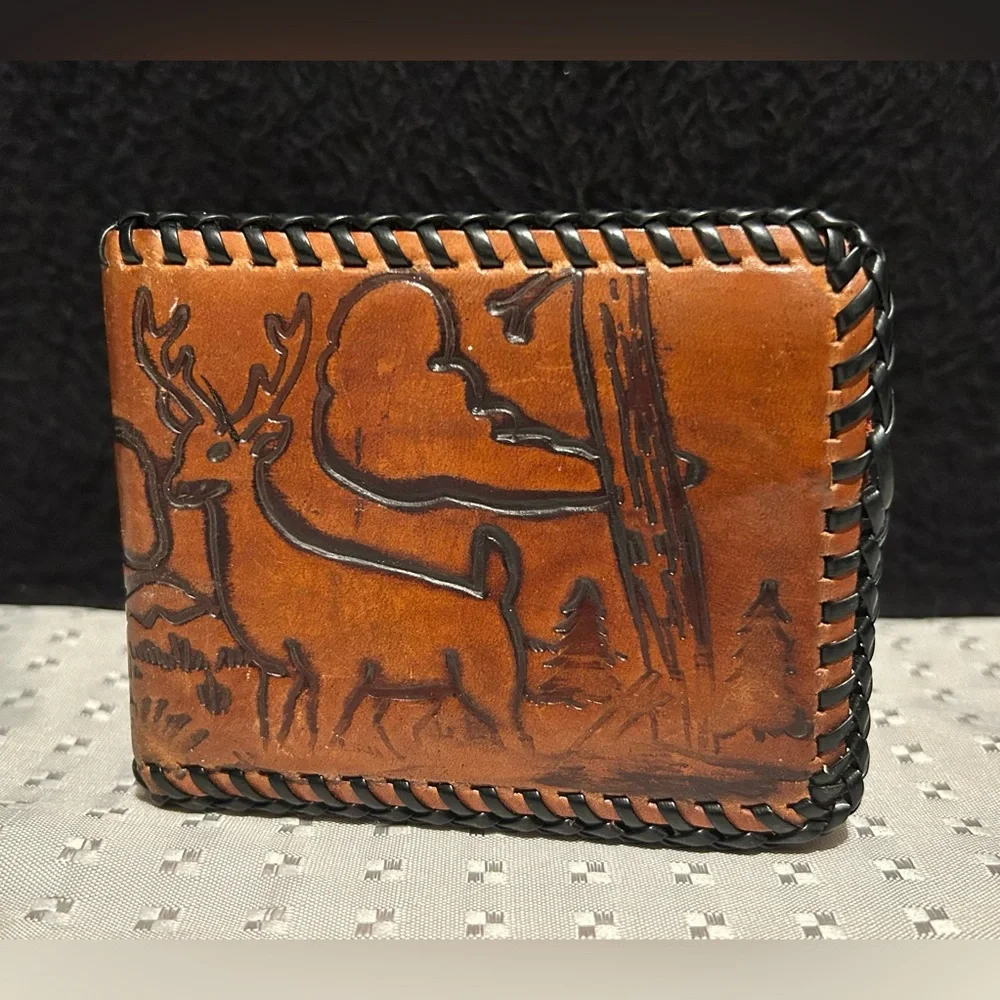Vintage Hand Tooled Leather Men’s Wallet Cowboy Horse Bifold Handmade Western